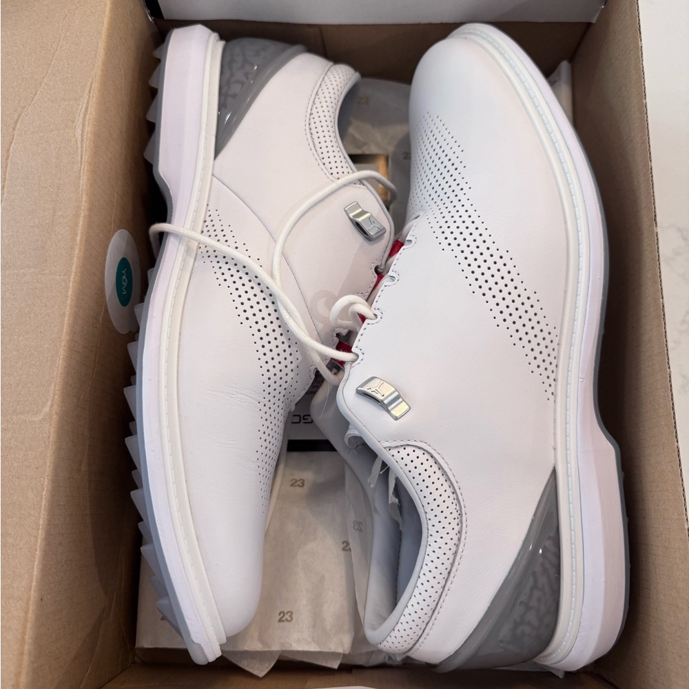 BNIB NIKE JORDAN ADG 4 Spikeless golf shoes